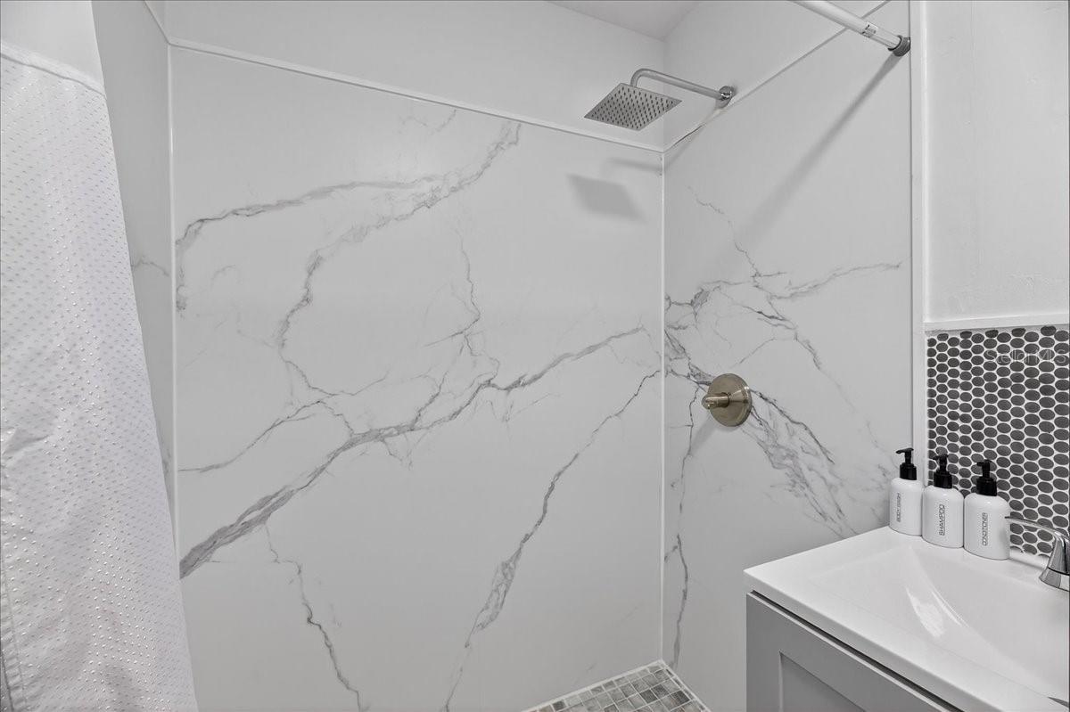 Image 53 of 84 For 523 72nd Avenue