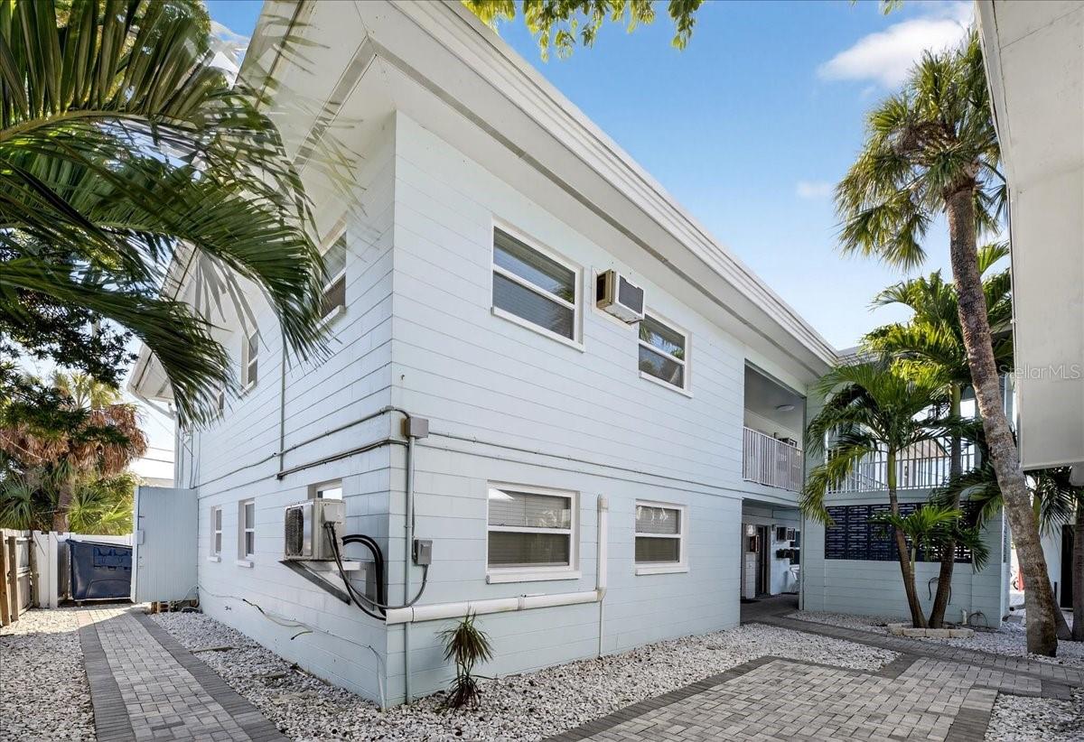 Image 59 of 84 For 523 72nd Avenue