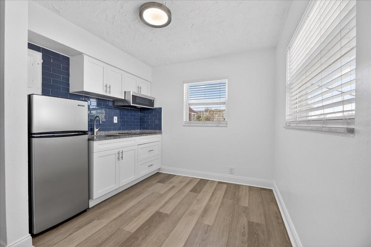 Image 71 of 84 For 523 72nd Avenue