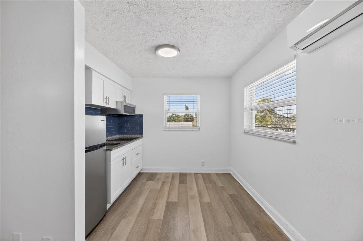 Image 72 of 84 For 523 72nd Avenue