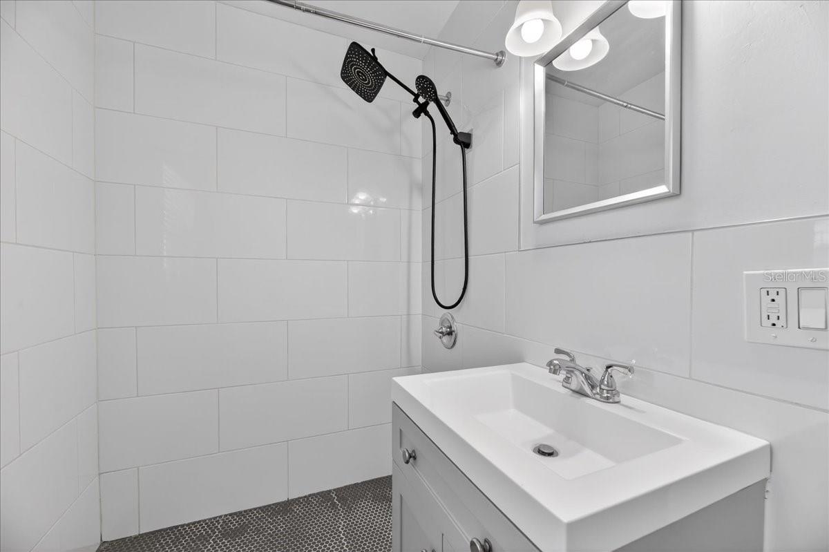 Image 79 of 84 For 523 72nd Avenue