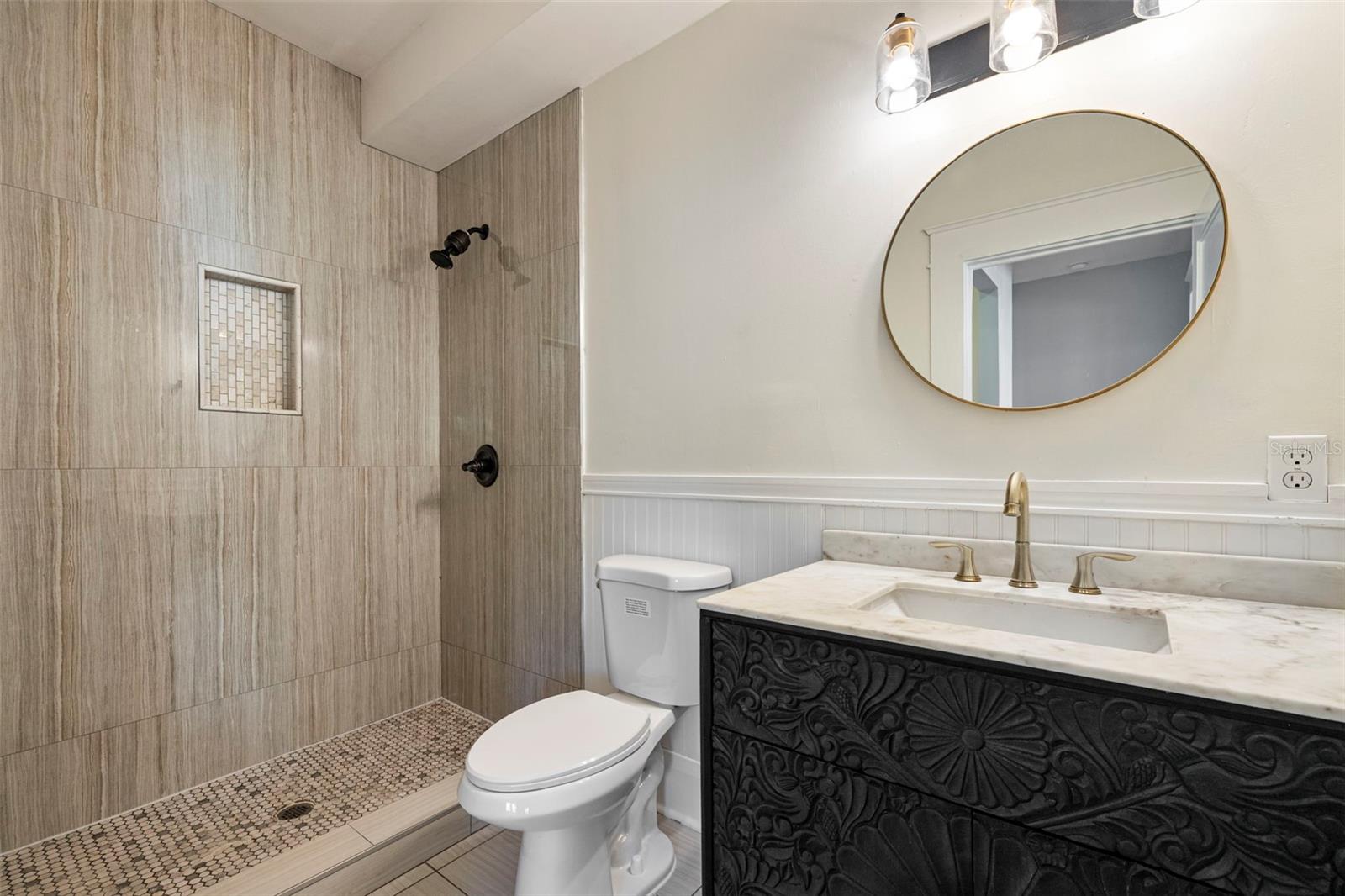 Image 29 of 33 For 5709 Suwanee Avenue