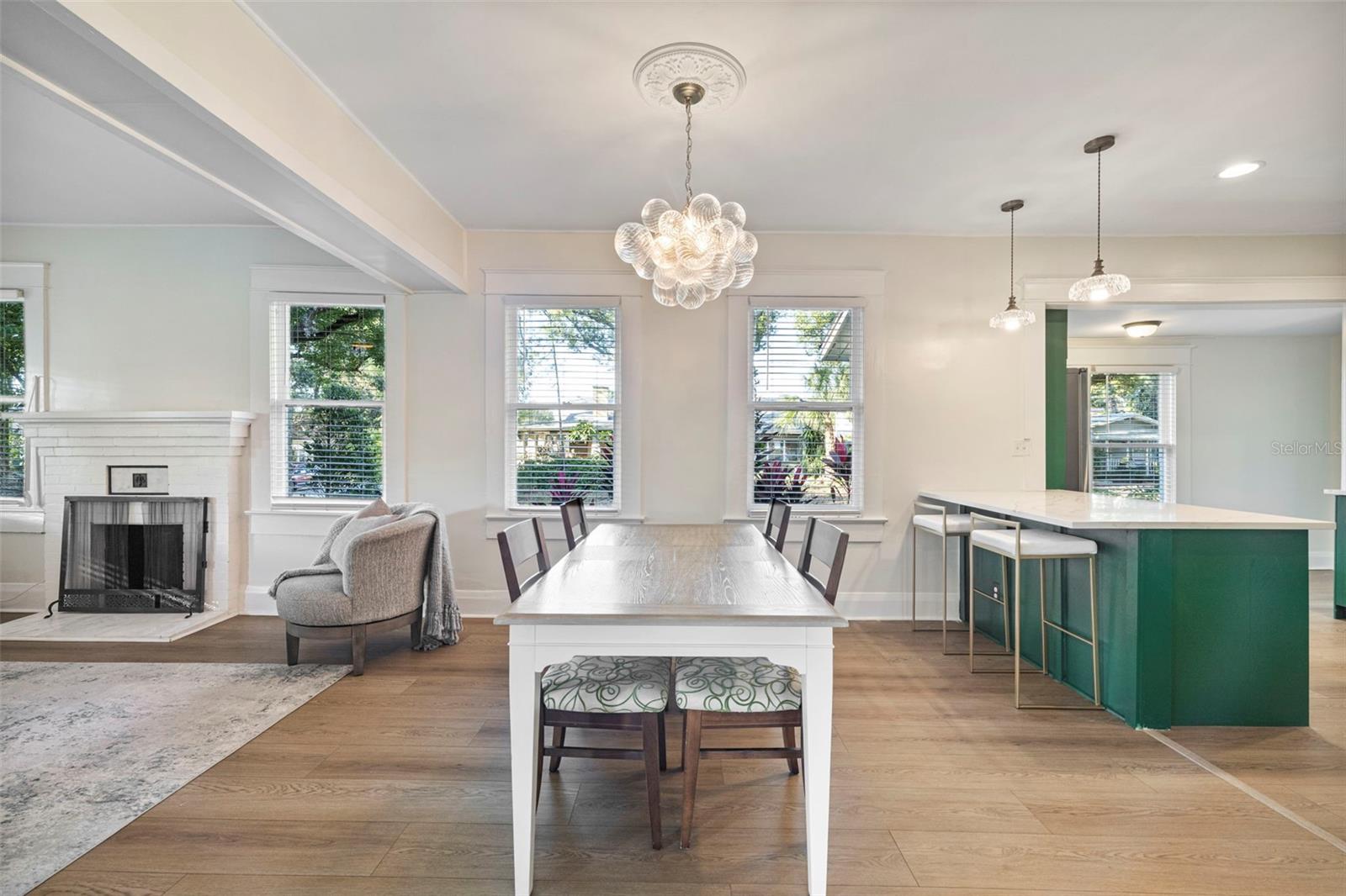 Image 4 of 33 For 5709 Suwanee Avenue