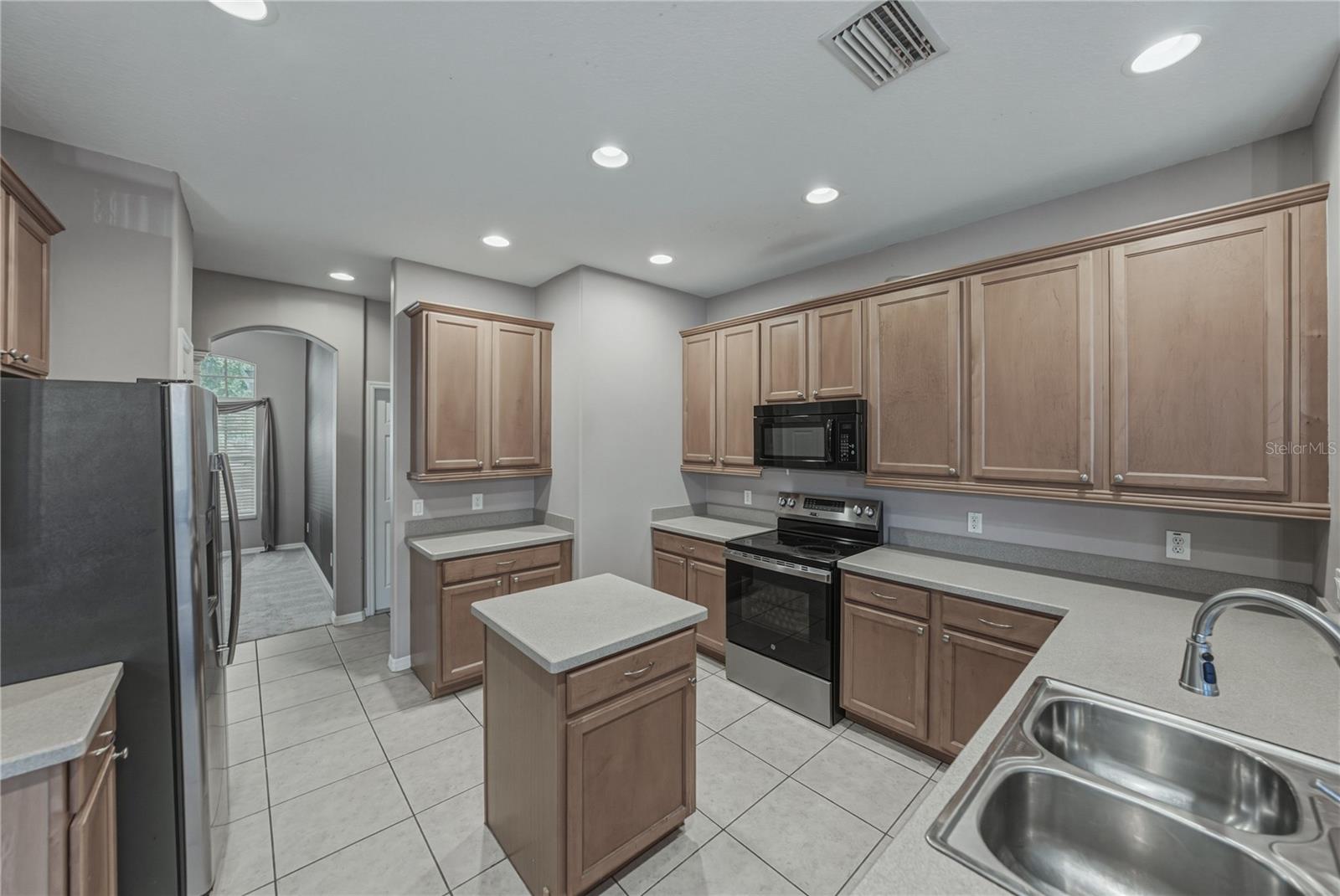 Image 25 of 54 For 1603 Grand Heritage Boulevard