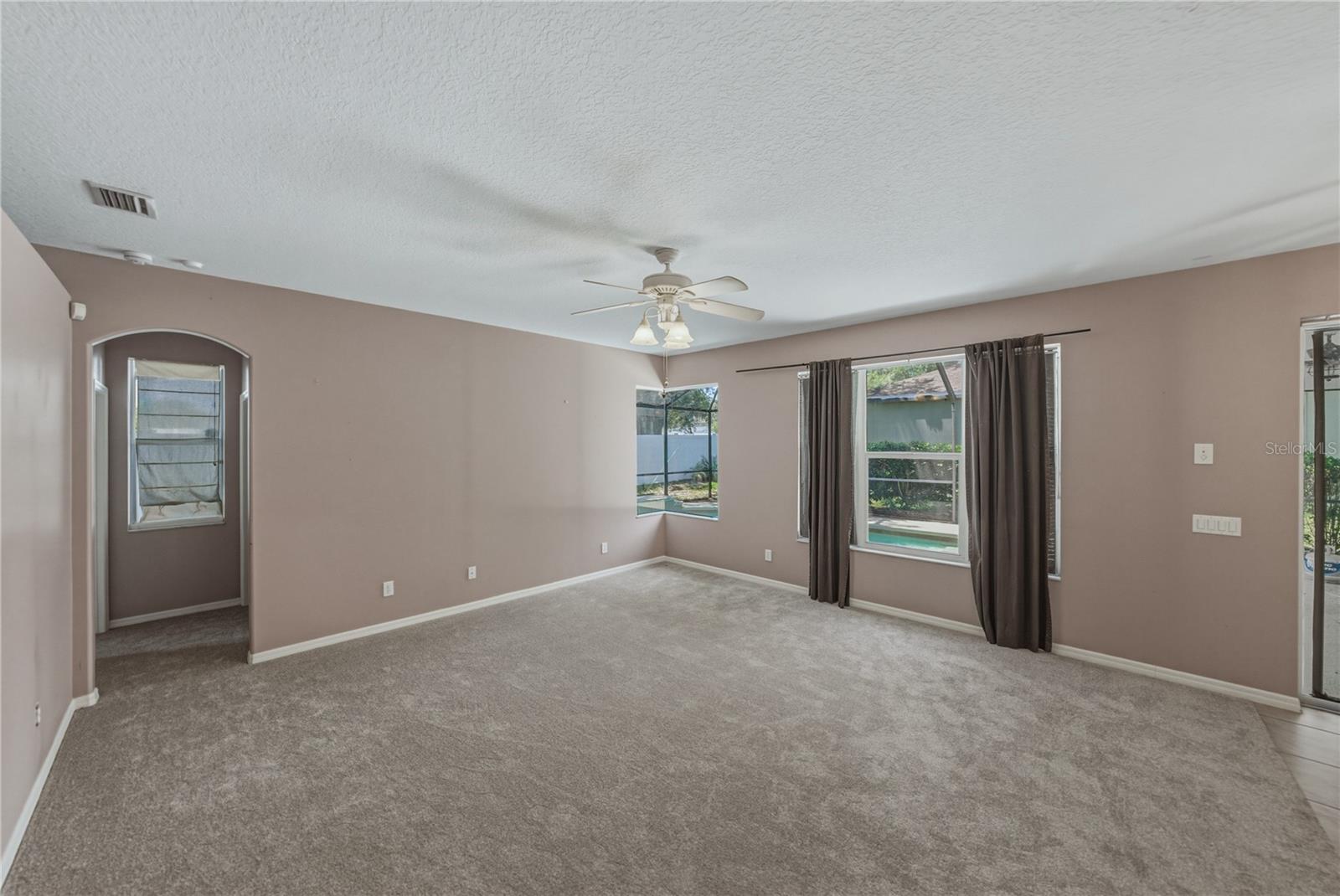 Image 30 of 54 For 1603 Grand Heritage Boulevard