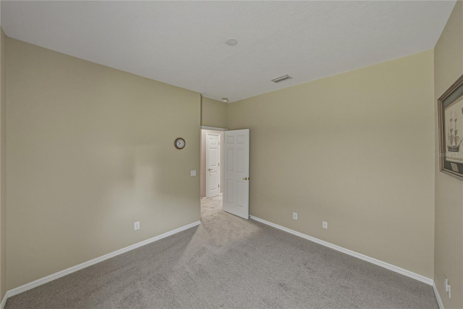 Image 40 of 54 For 1603 Grand Heritage Boulevard