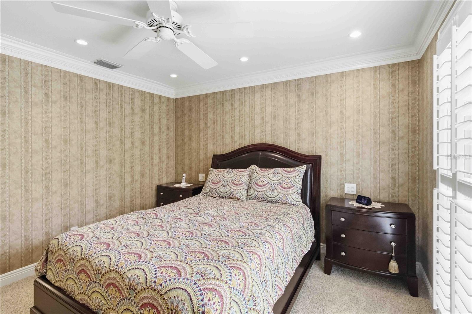 Image 25 of 43 For 5414 Crescent Drive