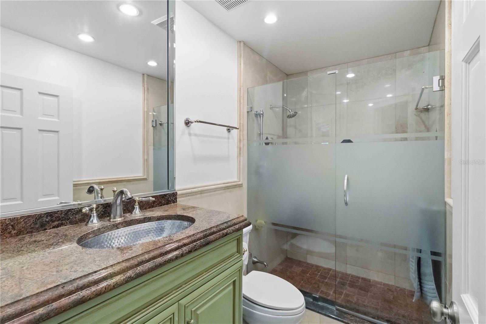 Image 27 of 43 For 5414 Crescent Drive