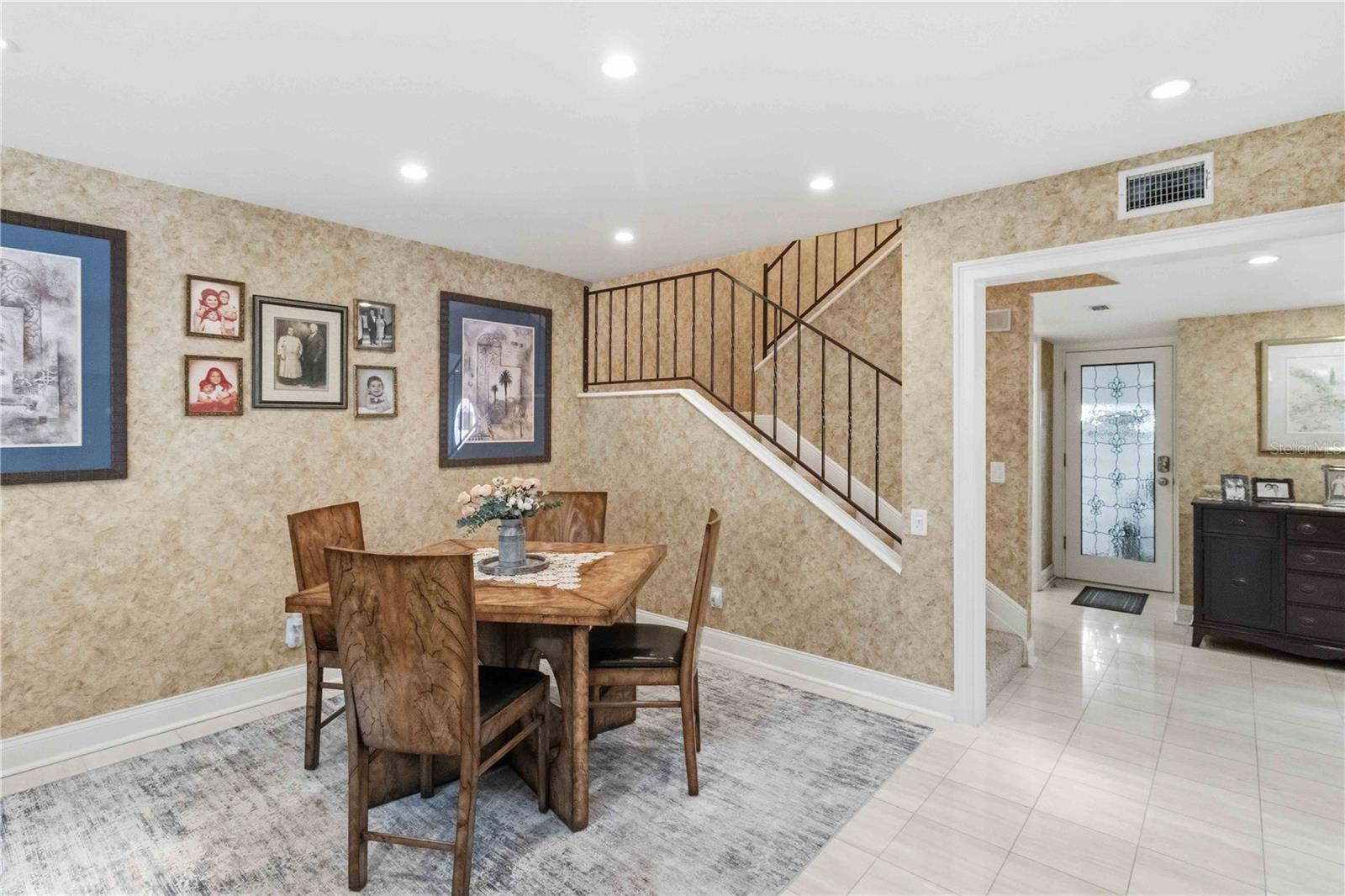 Image 9 of 43 For 5414 Crescent Drive