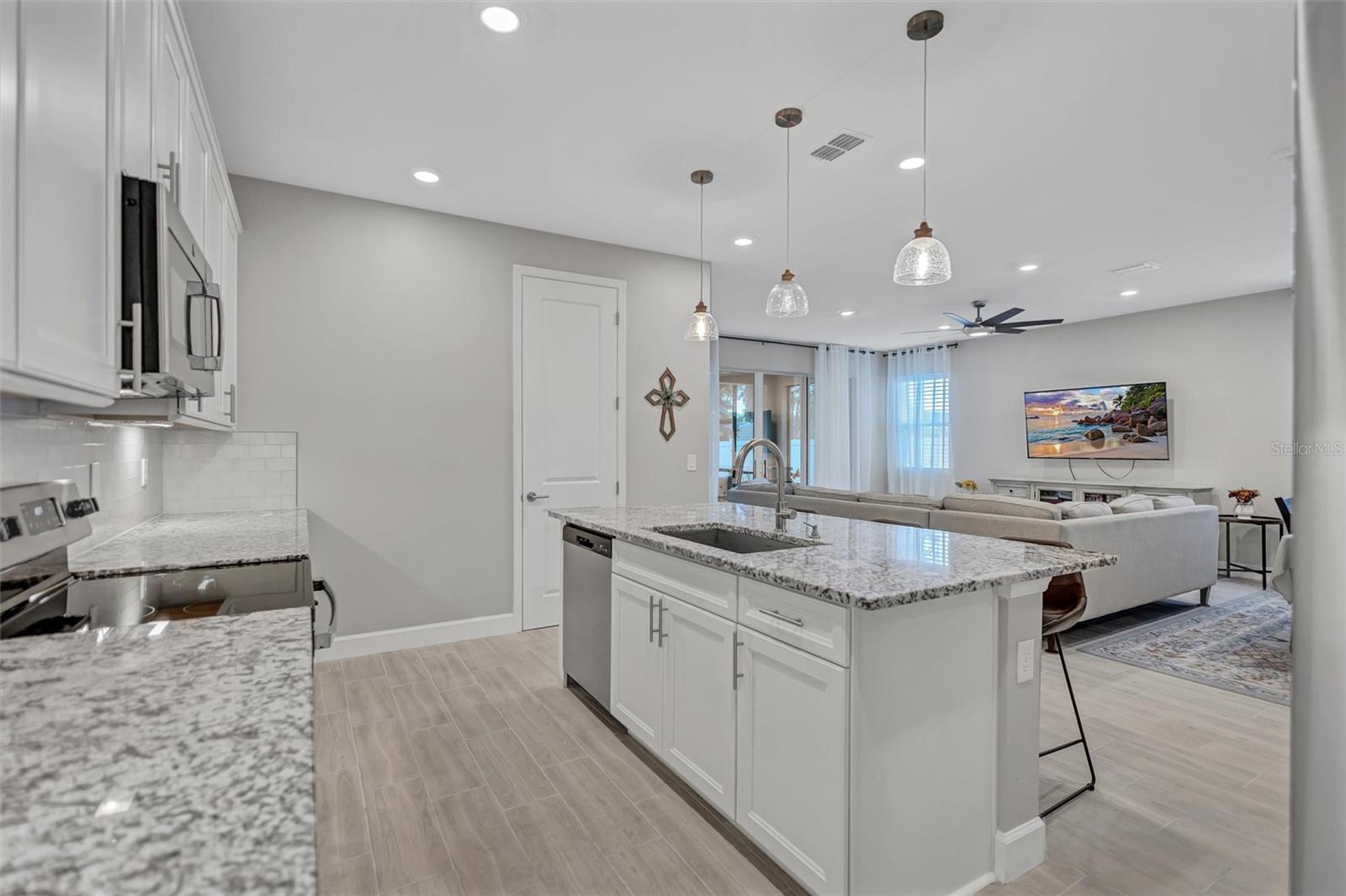 Image 22 of 46 For 6339 Dolostone Drive