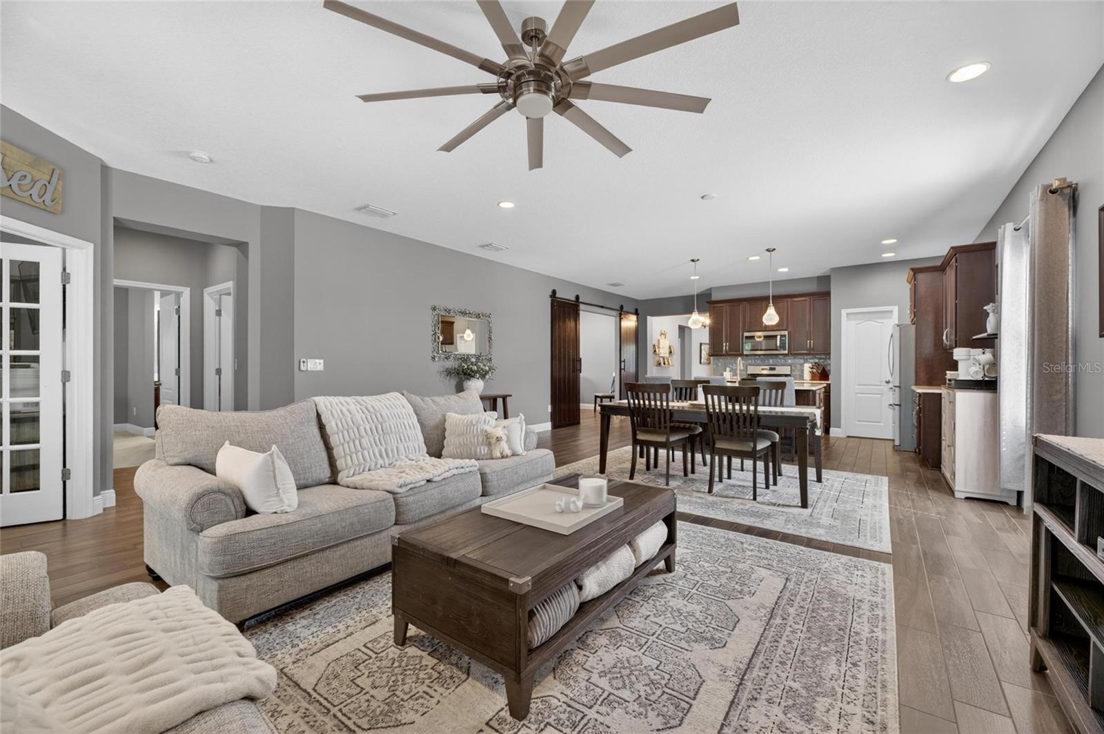 Image 18 of 49 For 14121 Carissa Meadows Court