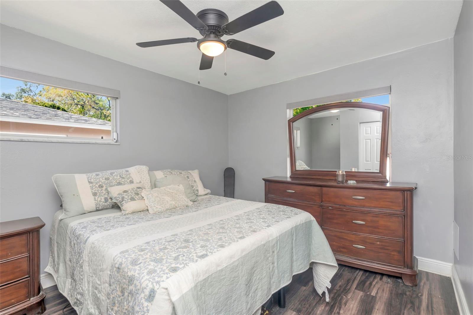 Image 31 of 51 For 1424 Stewart Boulevard