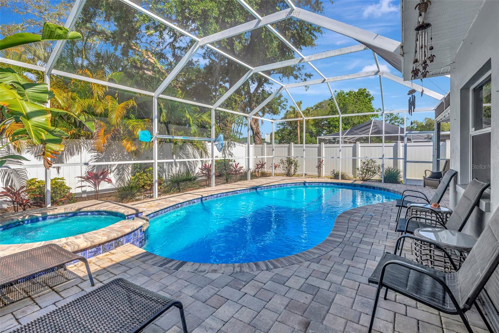 Image 34 of 51 For 1424 Stewart Boulevard