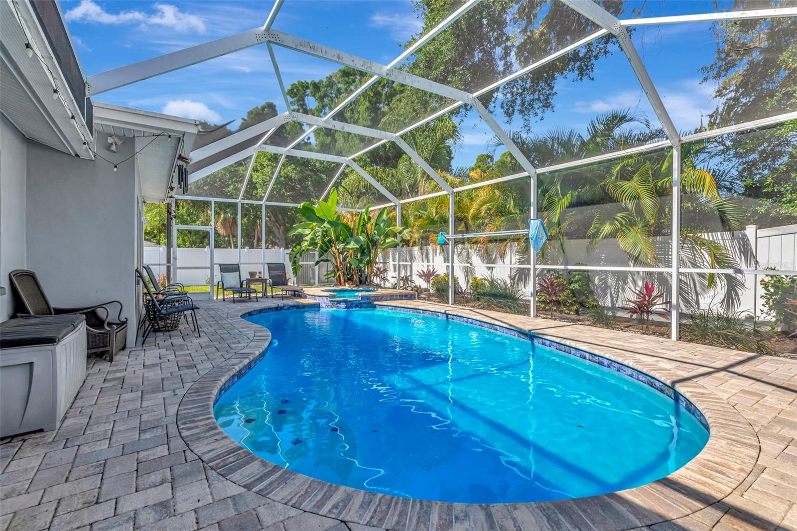 Image 35 of 51 For 1424 Stewart Boulevard