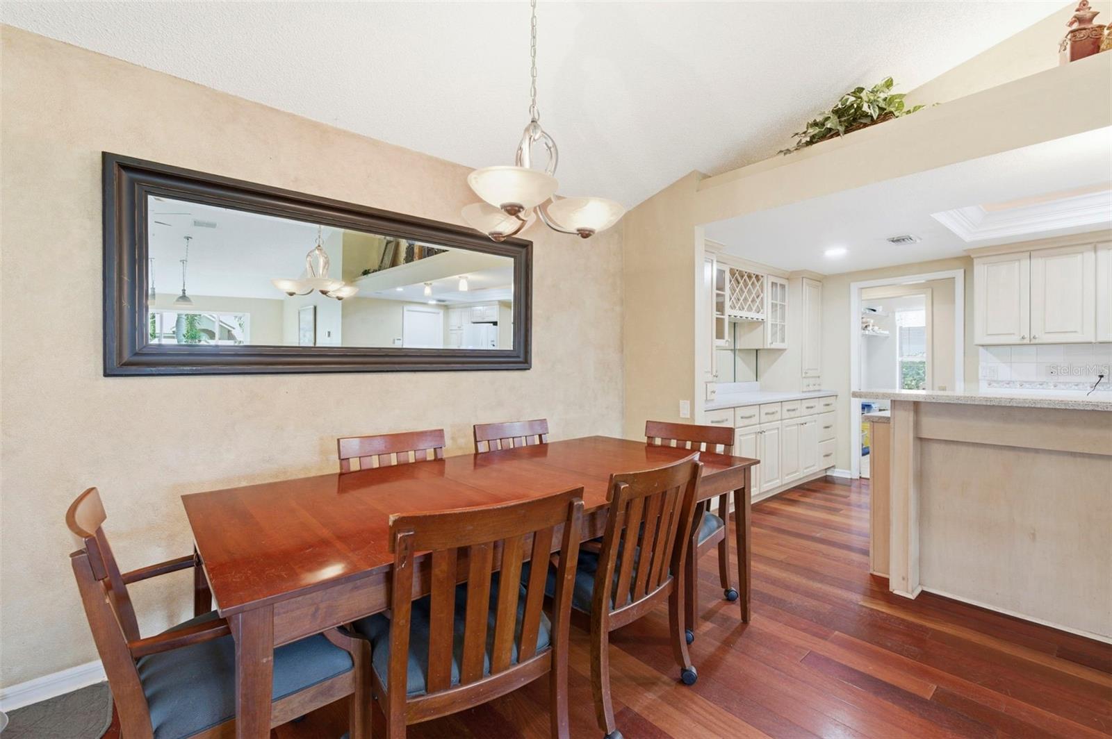 Image 13 of 58 For 2418 Anthony Avenue