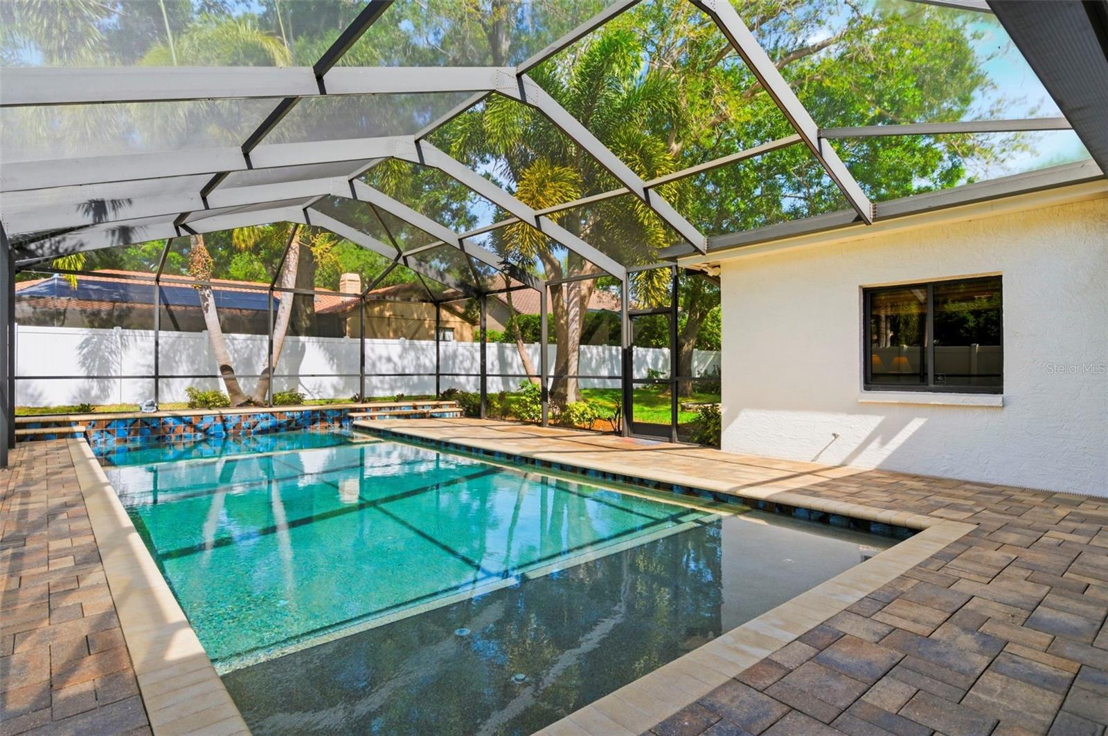 Image 44 of 58 For 2418 Anthony Avenue