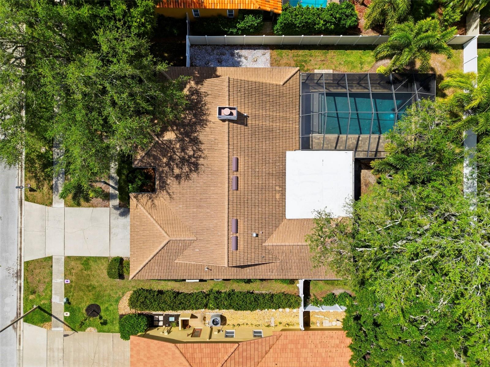 Image 55 of 58 For 2418 Anthony Avenue