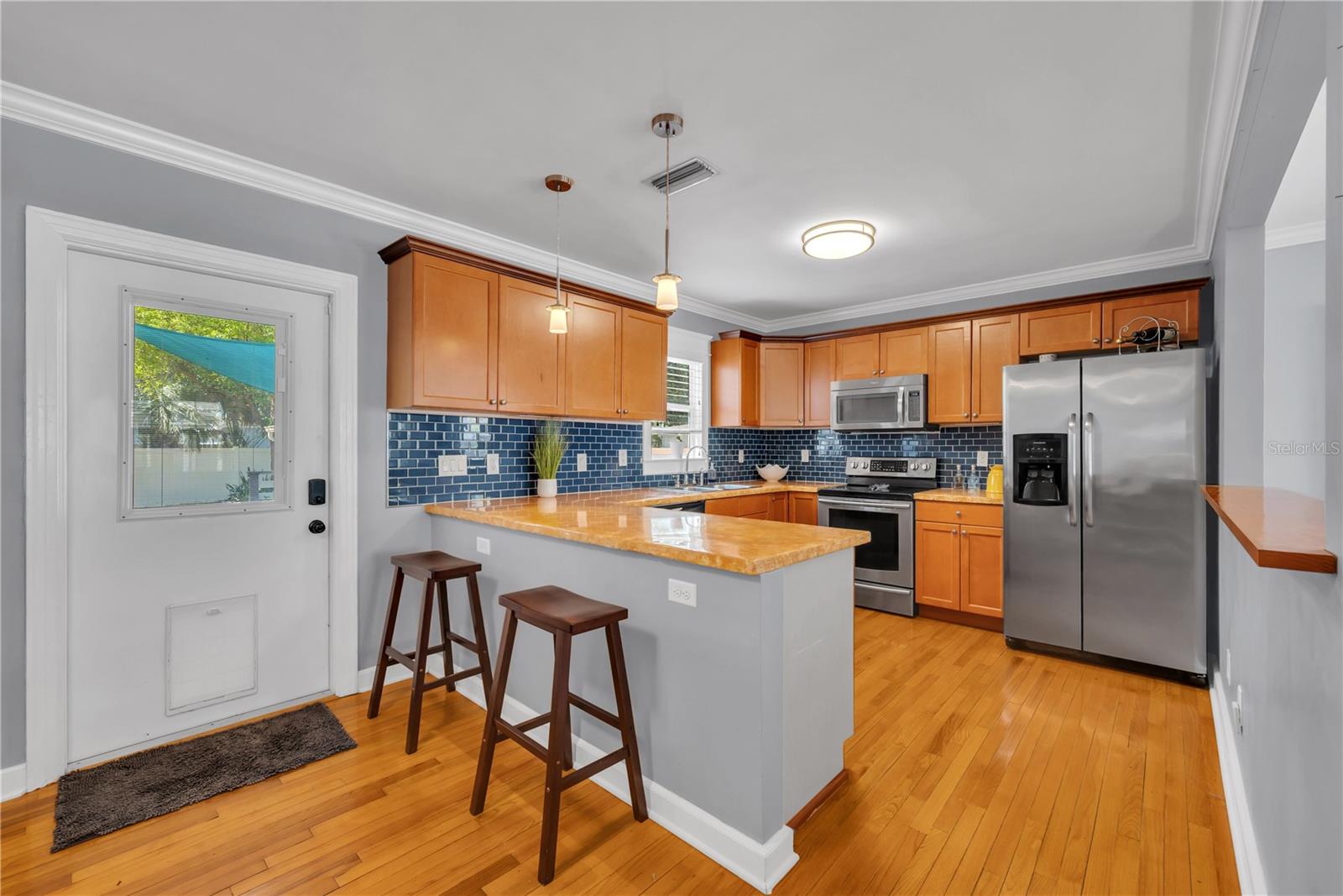 Image 10 of 24 For 812 Coral Street