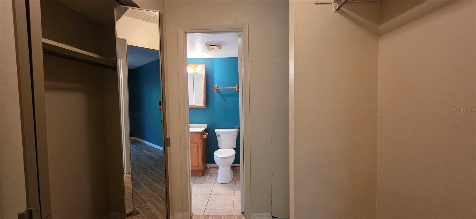 Listing photo id 6 for 2625 State Road 590  813