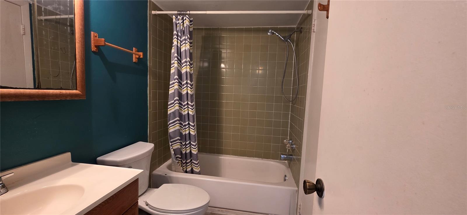 Listing photo id 7 for 2625 State Road 590  813