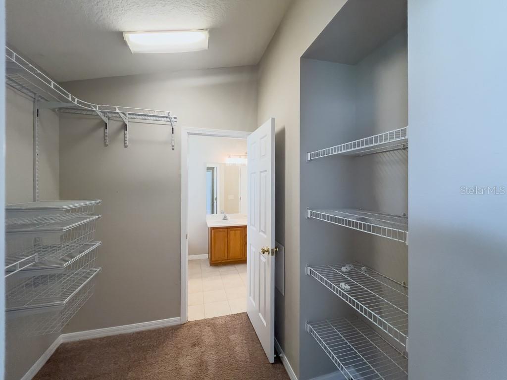 Image 24 of 34 For 109 Woodknoll Place