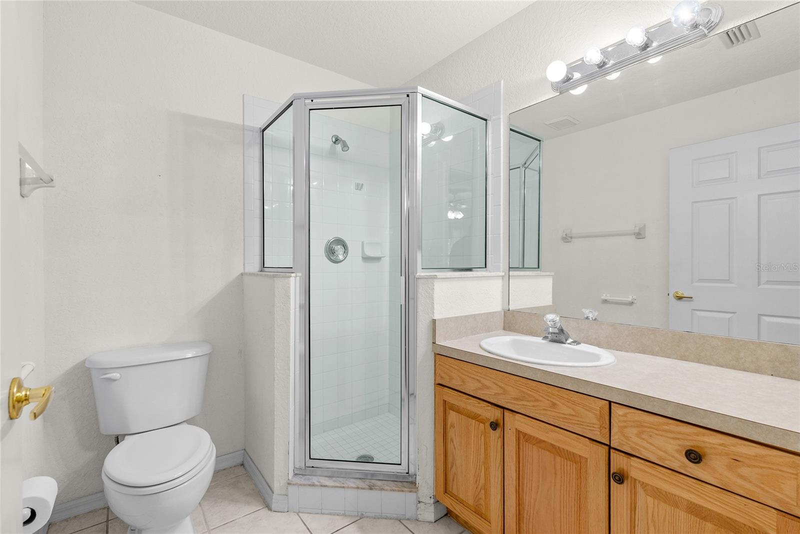 Image 5 of 45 For 15467 Gulf Boulevard 8