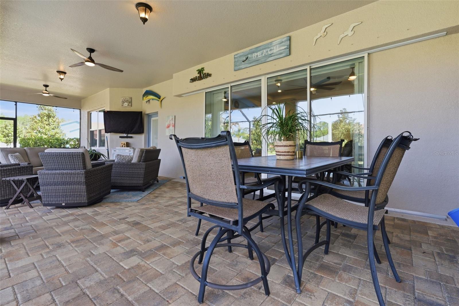 Image 12 of 35 For 3840 Cardenal Avenue