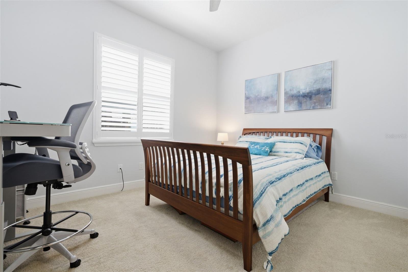 Image 23 of 35 For 3840 Cardenal Avenue