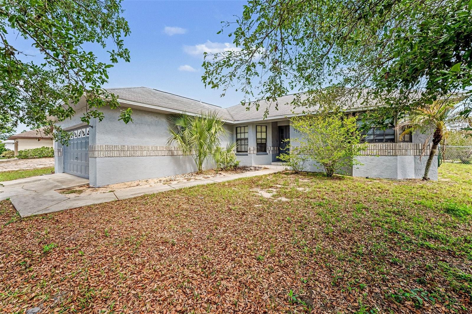 Image 3 of 13 For 917 Devonshire Way