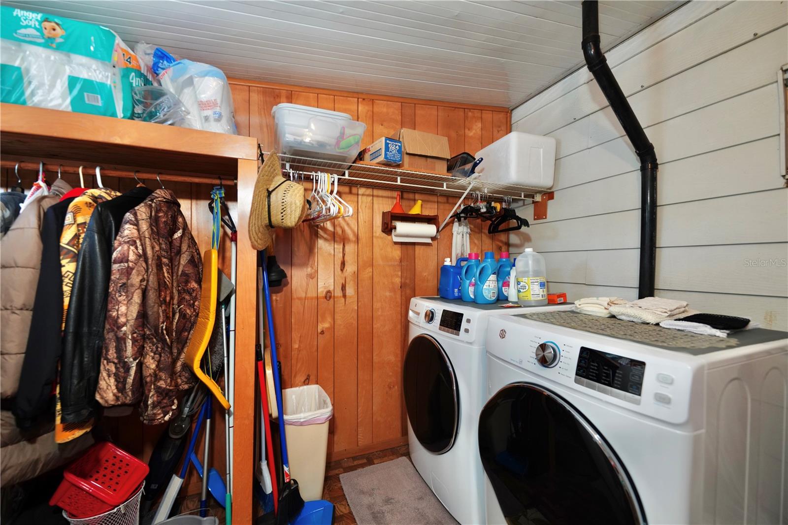 Image 18 of 30 For 7338 Thorpp Avenue