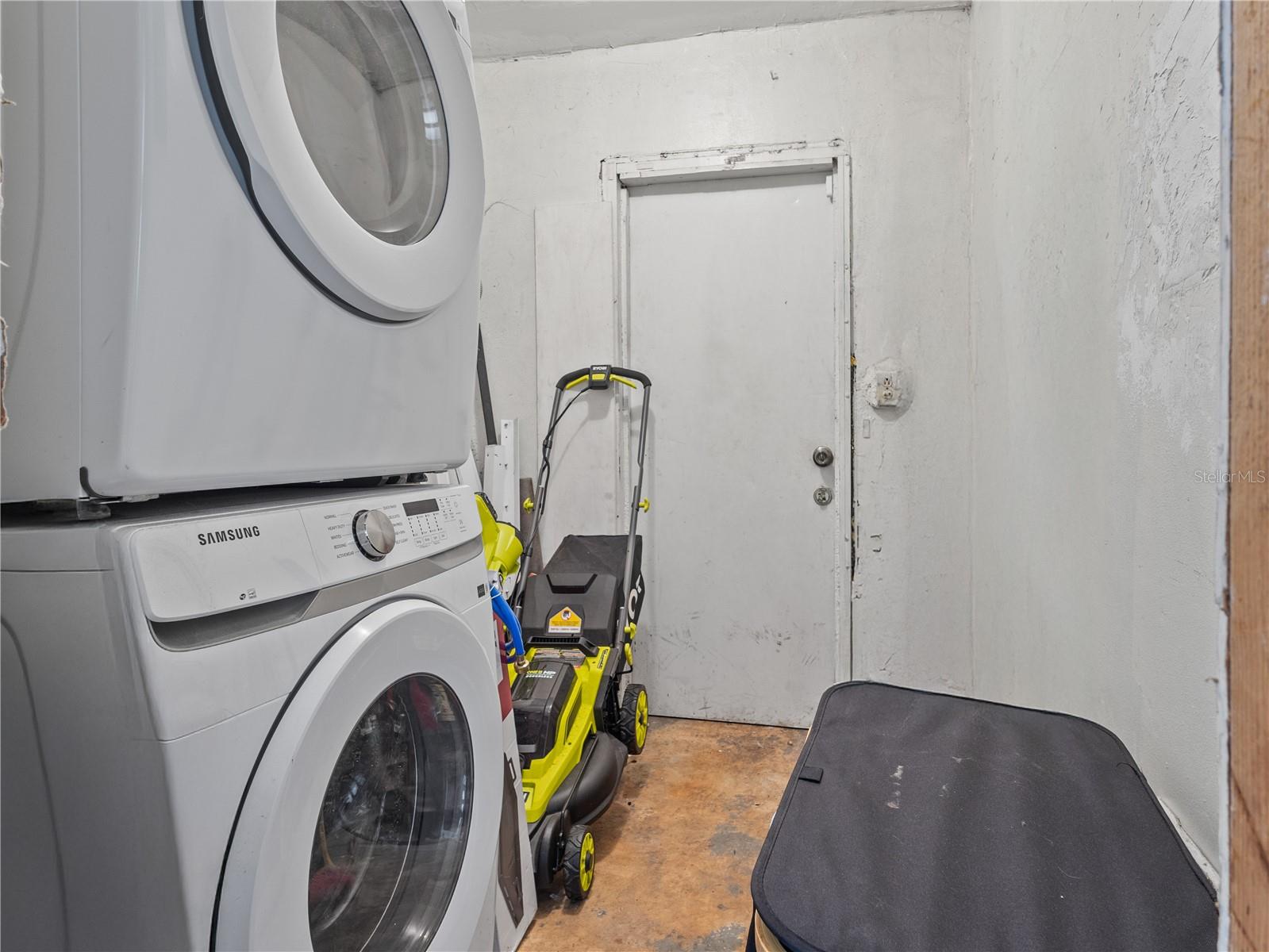 Image 26 of 28 For 19244 30th Court