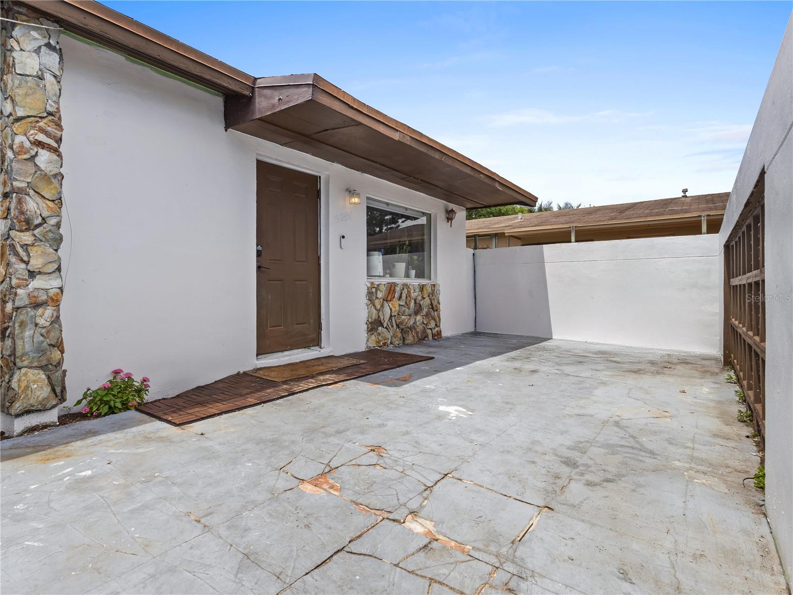 Image 3 of 28 For 19244 30th Court