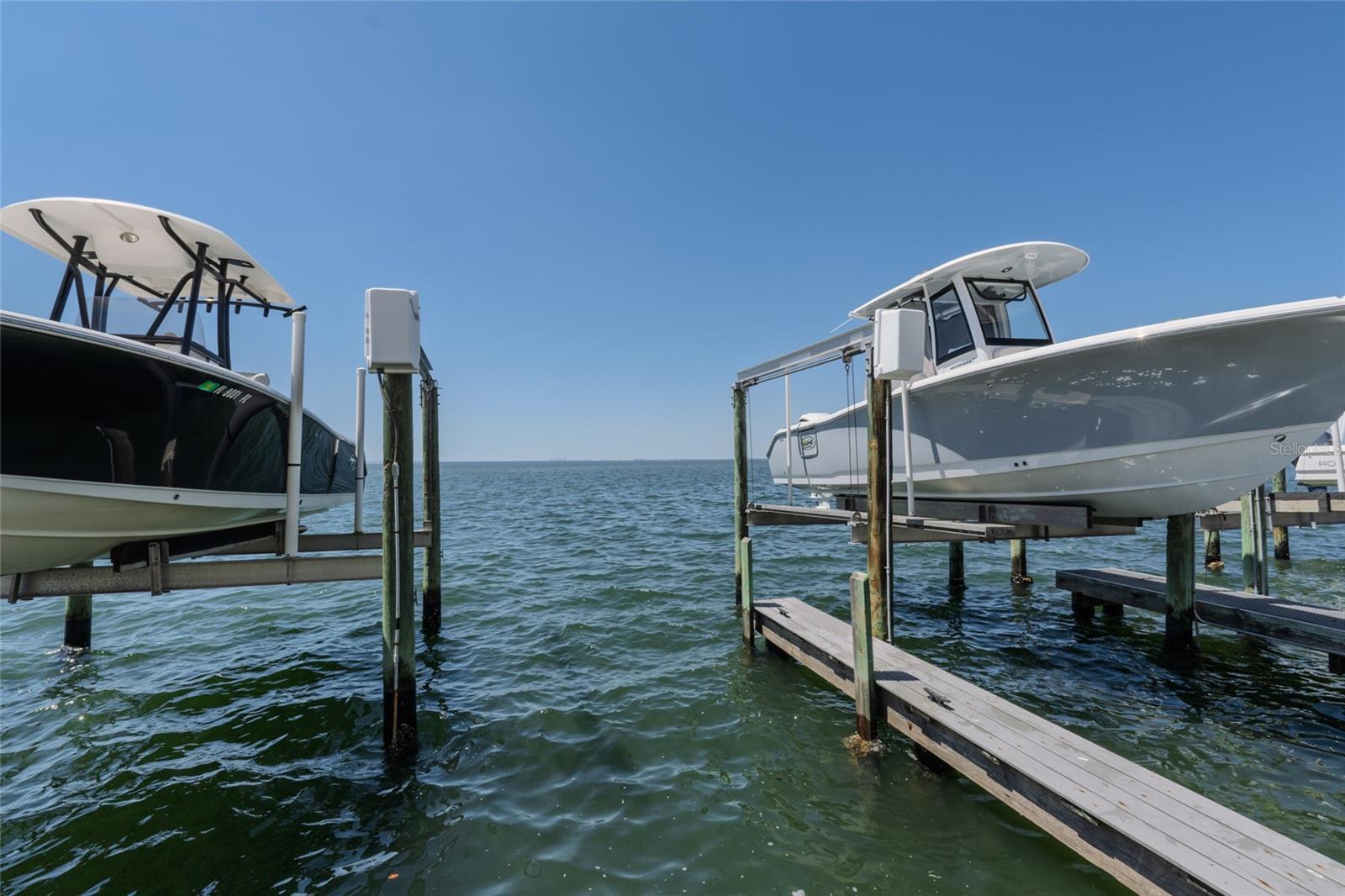 Image 24 of 54 For 5700 Mariner Street 503a