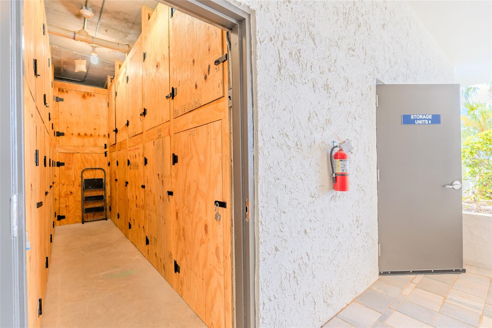 Image 42 of 54 For 5700 Mariner Street 503a