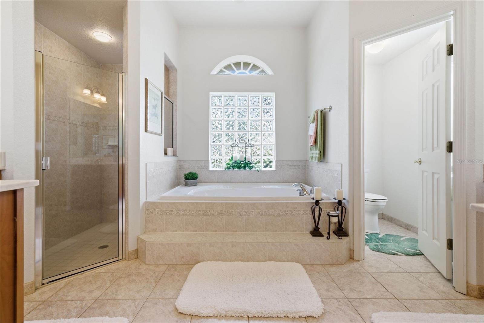 Image 19 of 38 For 3730 Gaviota Drive