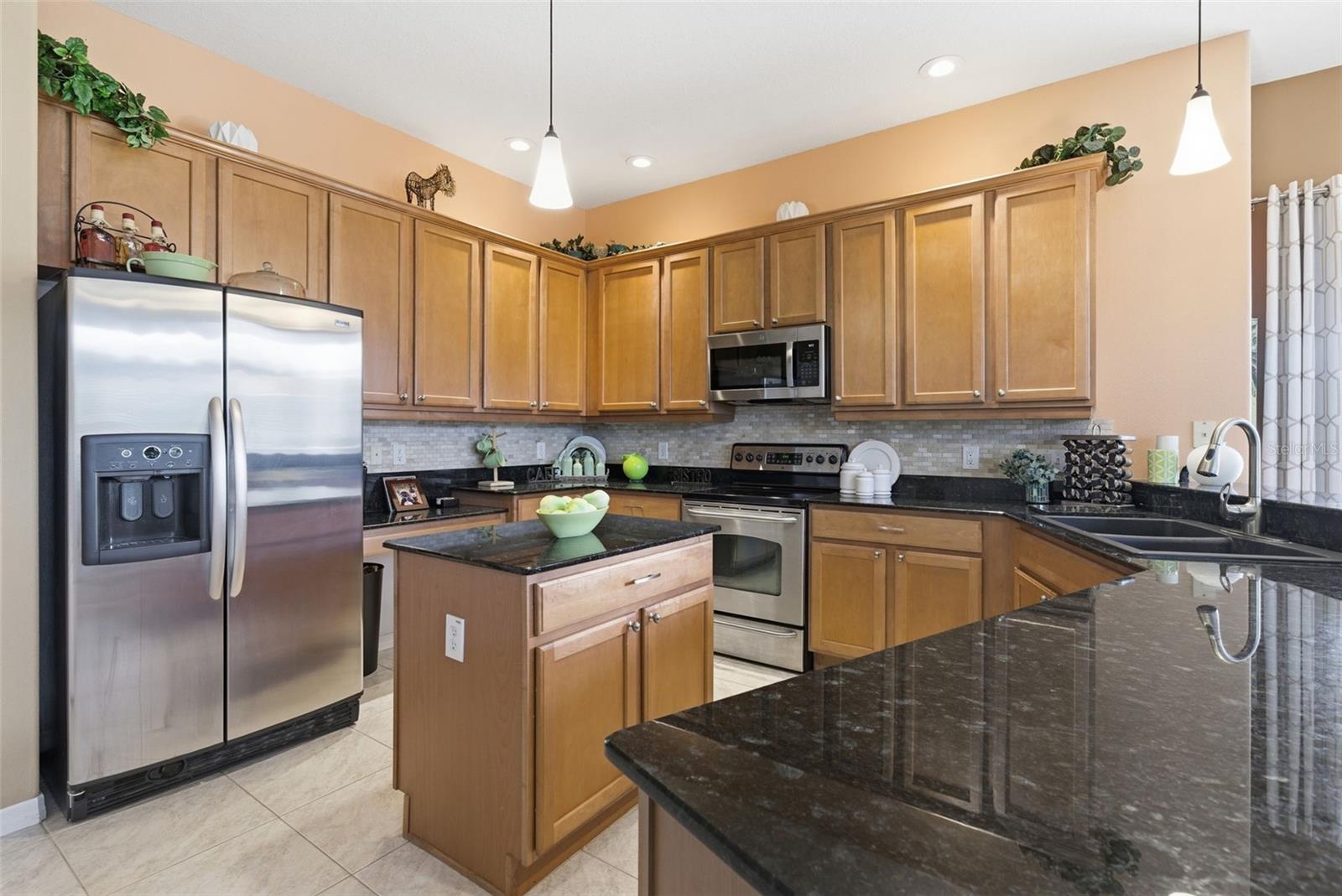 Image 7 of 38 For 3730 Gaviota Drive