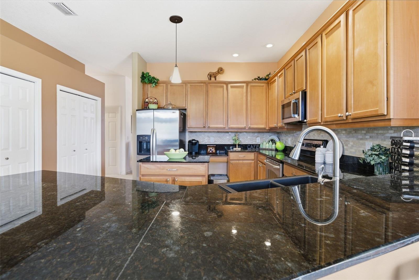 Image 9 of 38 For 3730 Gaviota Drive