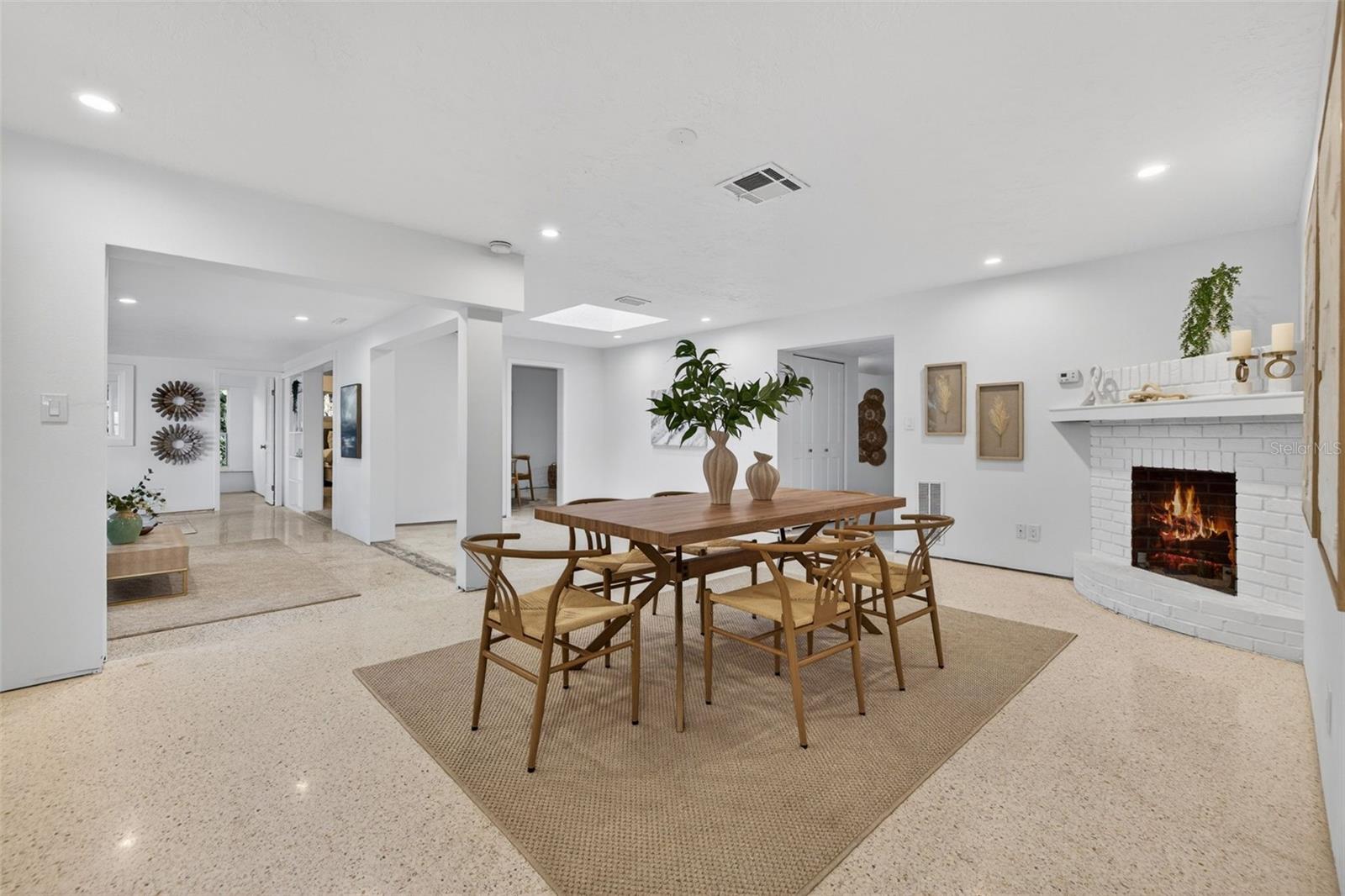 Image 10 of 41 For 5200 14th Street Ne