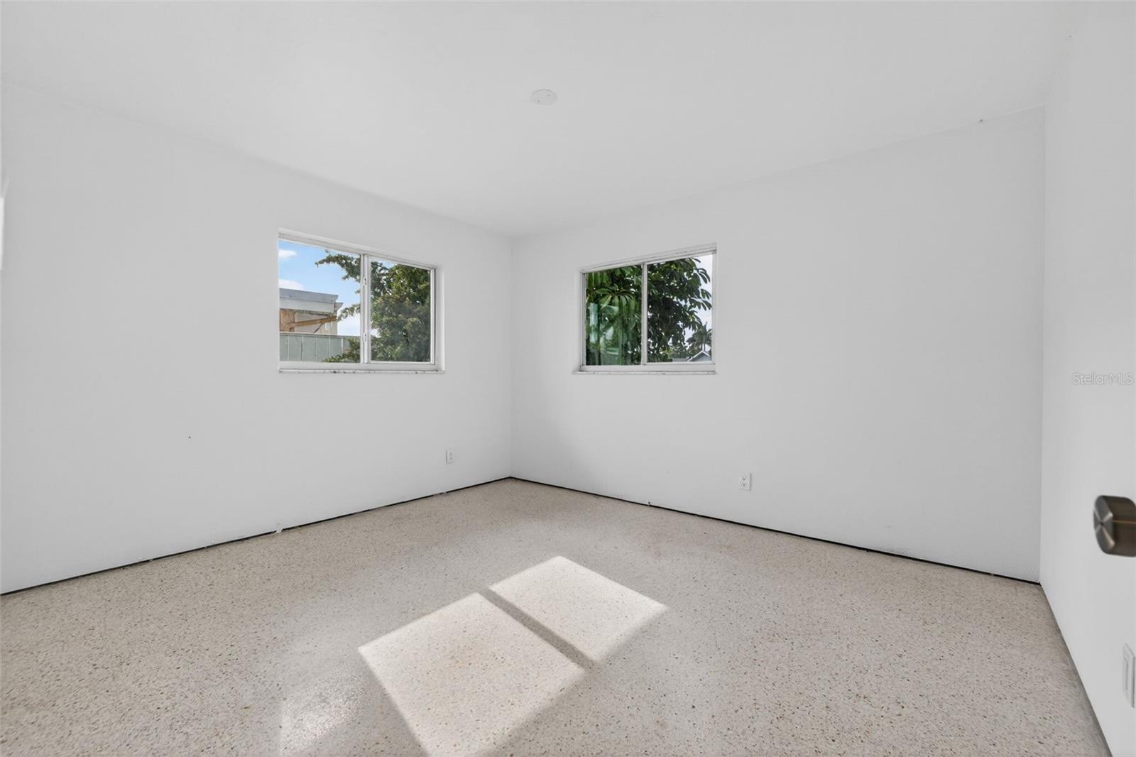 Image 26 of 41 For 5200 14th Street Ne