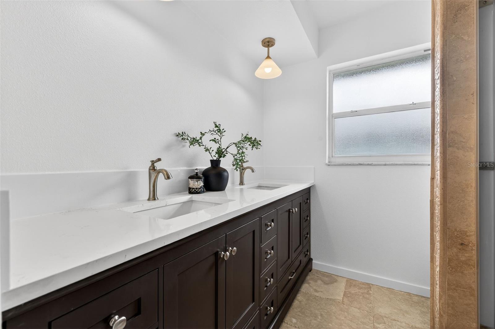 Image 29 of 41 For 5200 14th Street Ne