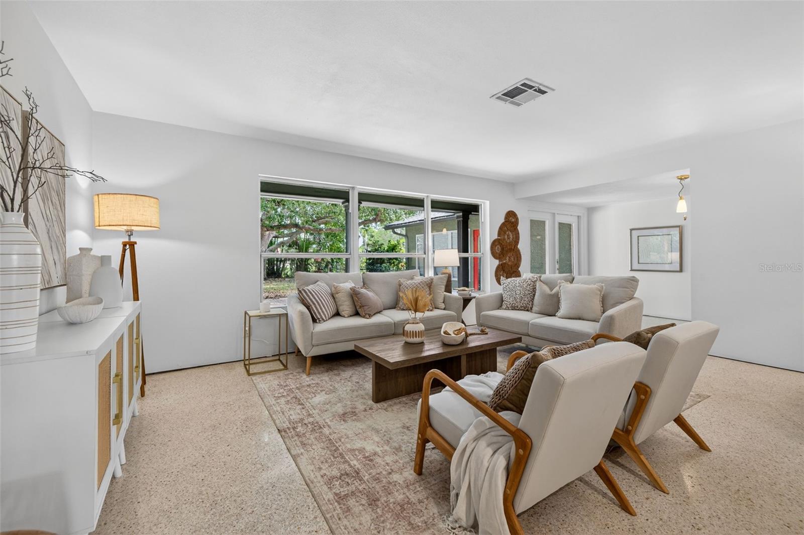 Image 9 of 41 For 5200 14th Street Ne