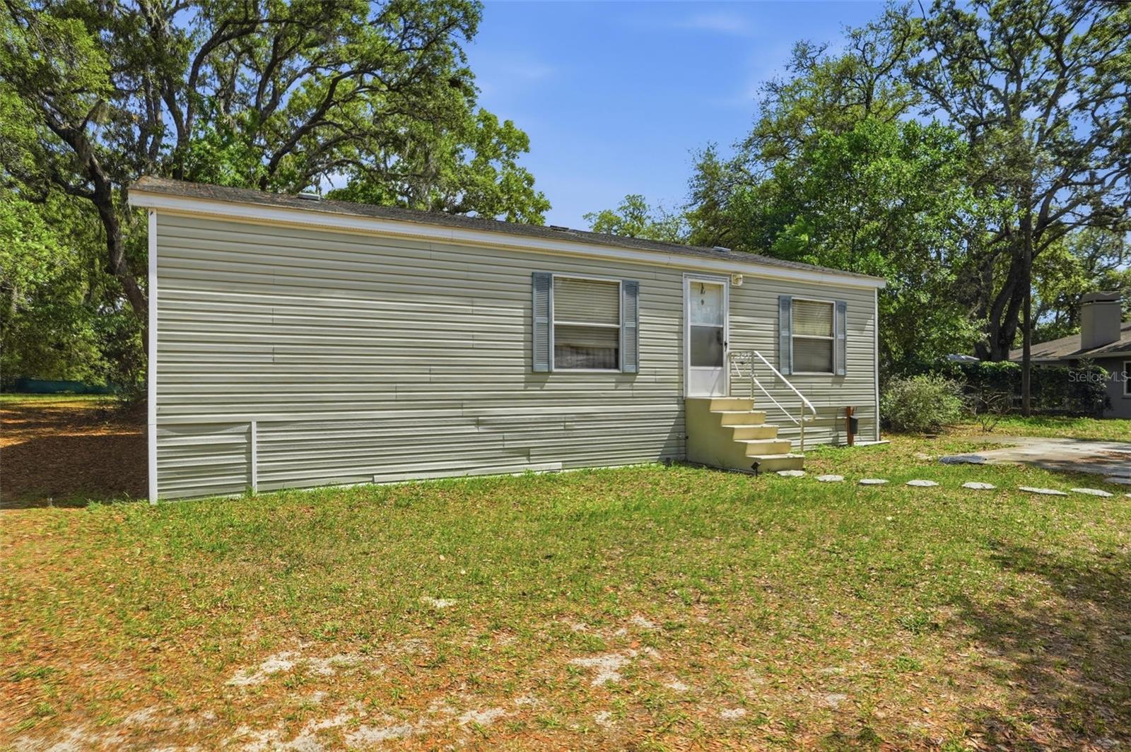 Image 3 of 88 For 15620 Hays Road