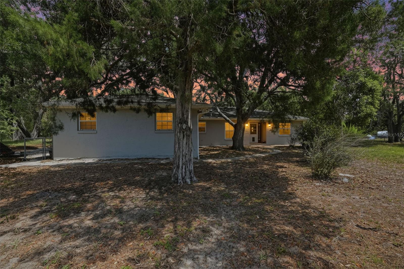 Image 37 of 88 For 15620 Hays Road