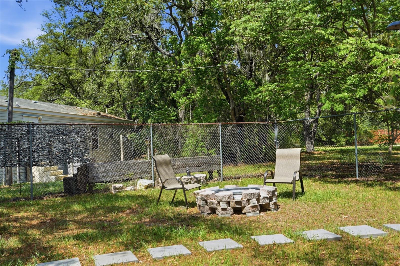 Image 71 of 88 For 15620 Hays Road