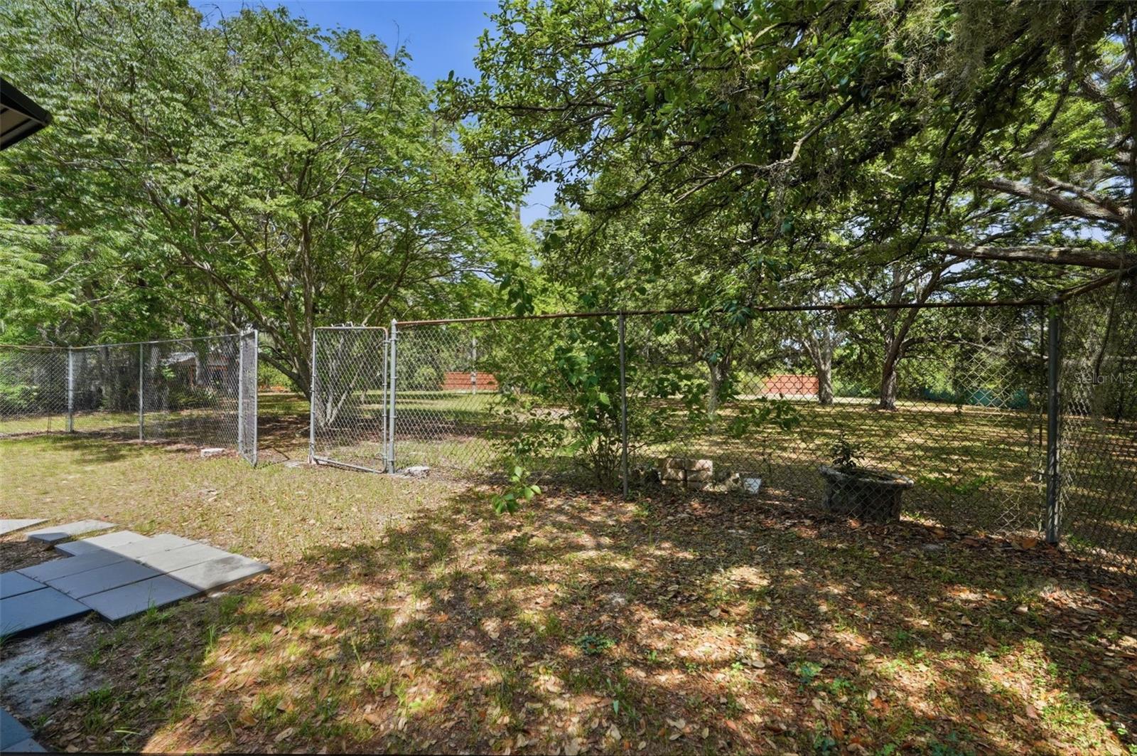 Image 72 of 88 For 15620 Hays Road