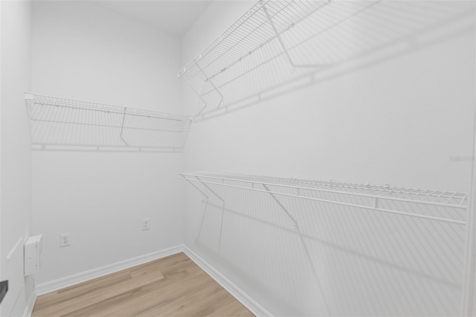 Image 18 of 32 For 7799 75th Street N