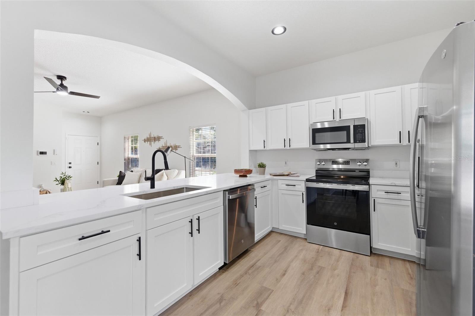 Image 9 of 32 For 7799 75th Street N