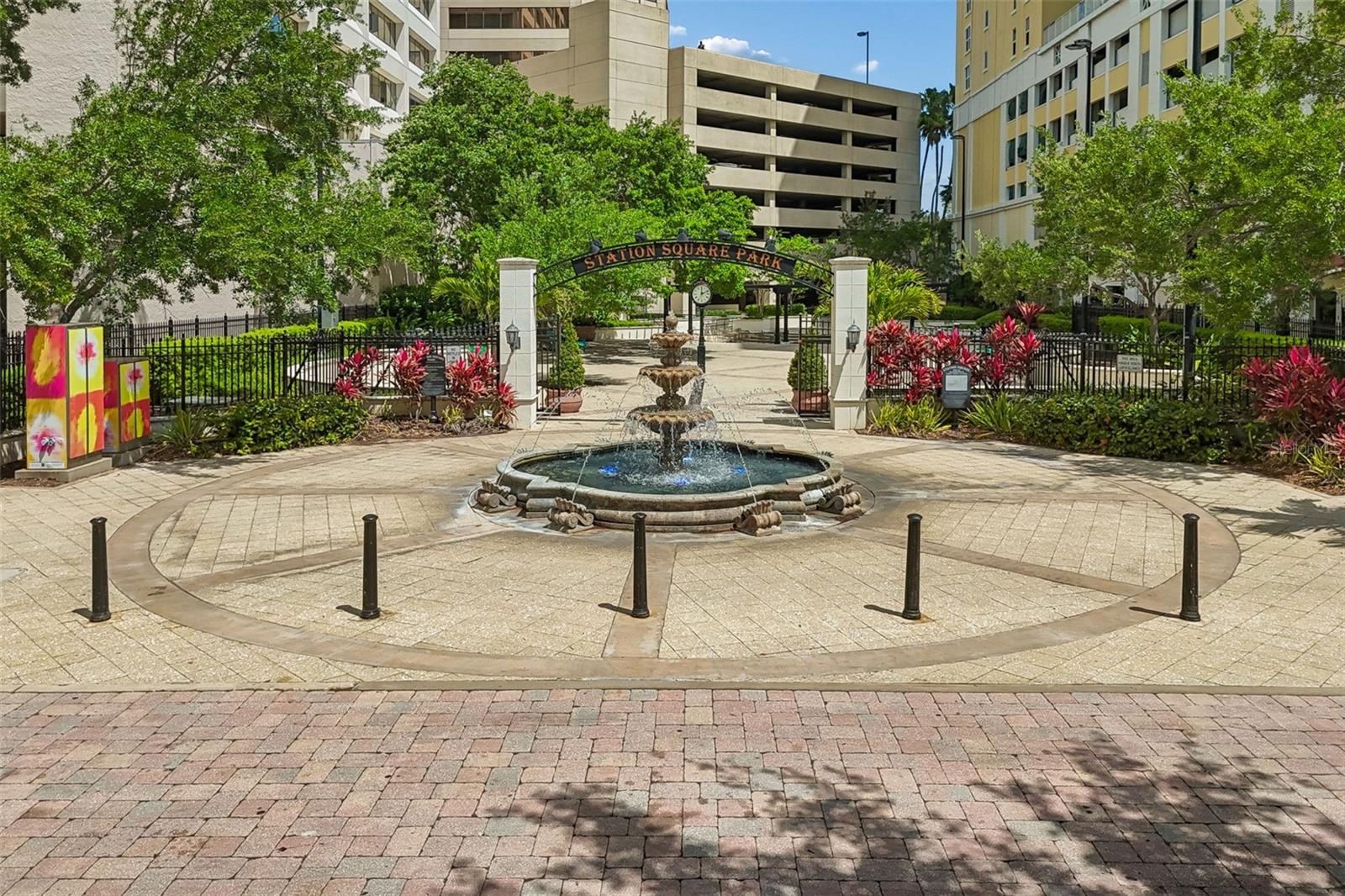 Image 44 of 49 For 628 Cleveland Street 904