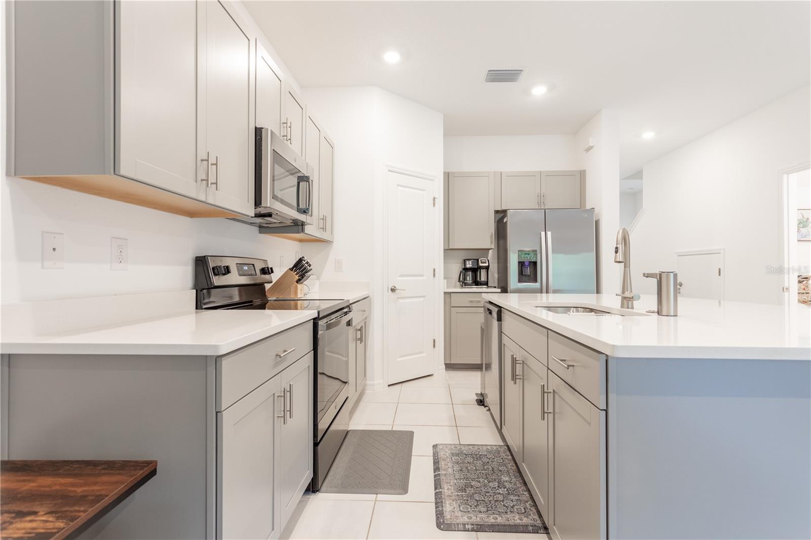 Image 17 of 86 For 8473 Lunar Skye Street