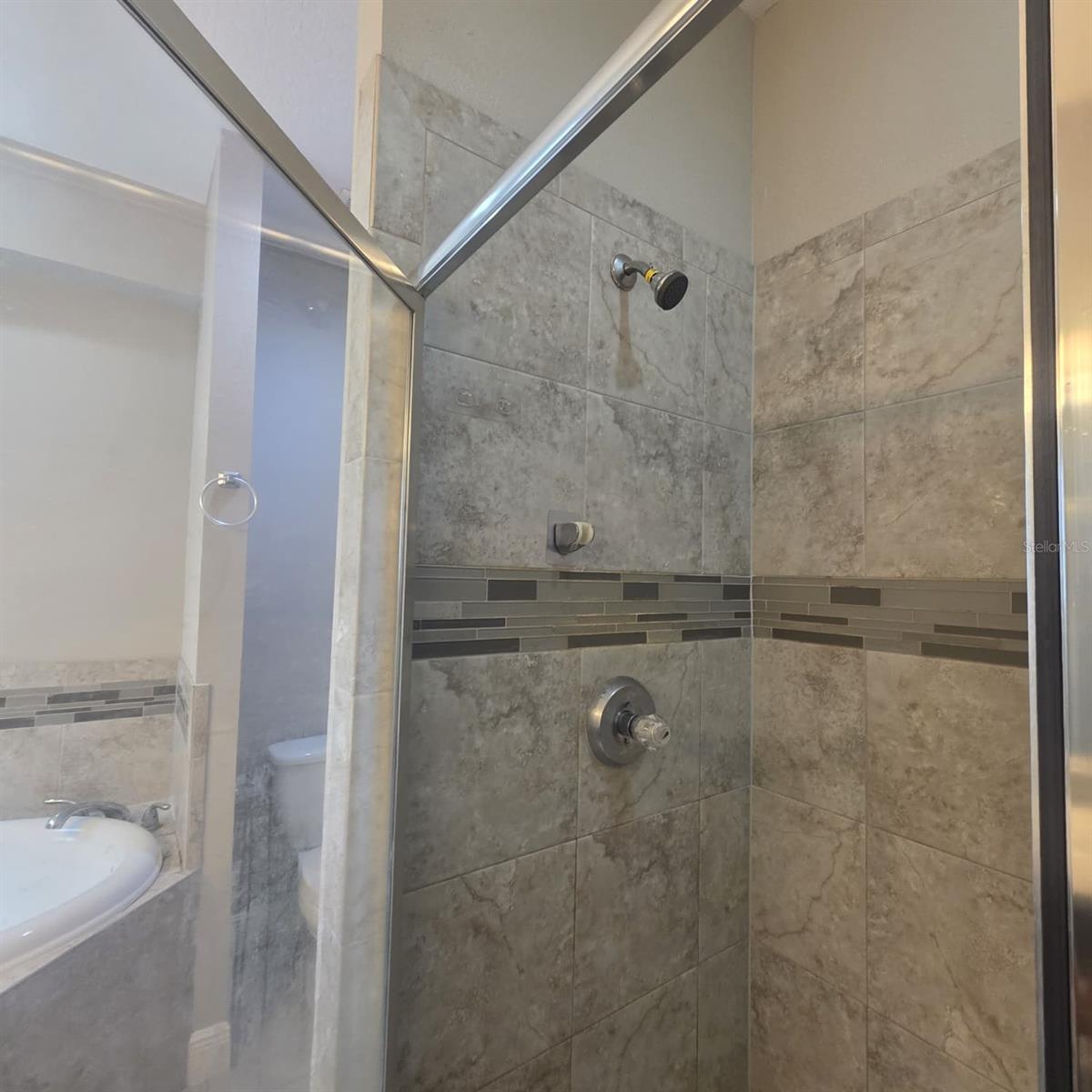 Image 6 of 9 For 1327 Salisbury Drive